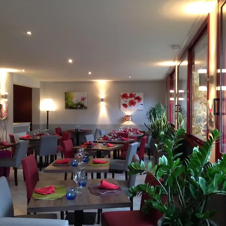 Ξενοδοχείο La Terrasse Fleurie, Logis, Et Restaurant 2*
