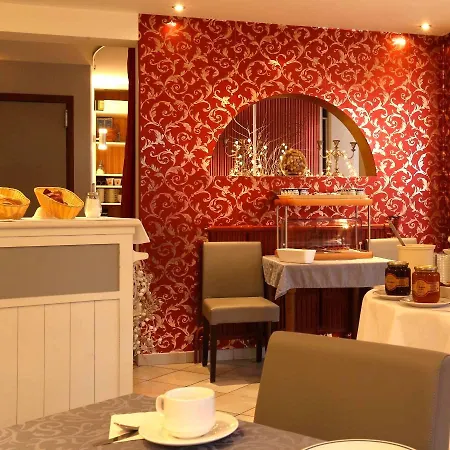 La Terrasse Fleurie, Logis, Et Restaurant Divonne-les-Bains