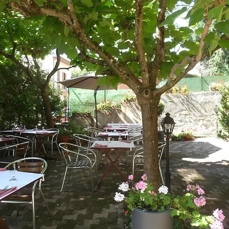 La Terrasse Fleurie, Logis, Et Restaurant Hotel